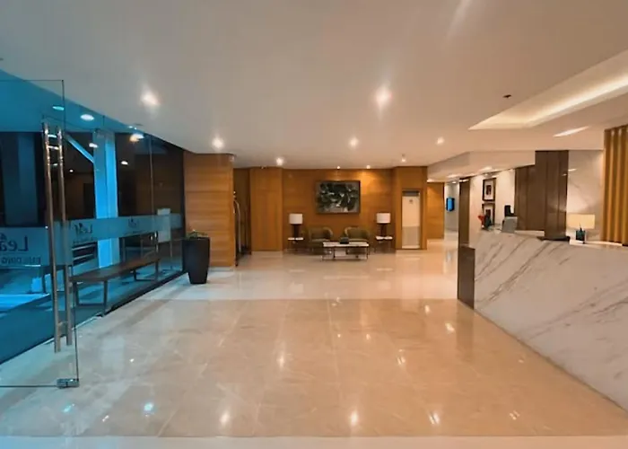 Abong-harong Leaf Residences Apartahotel